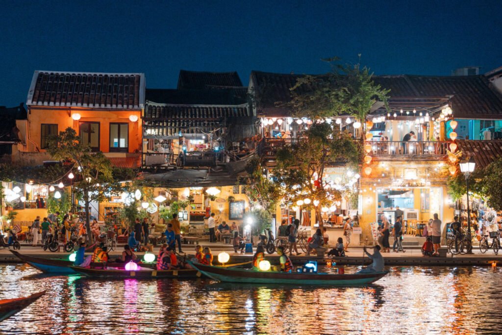 book your Hoi An trip on Traveloka